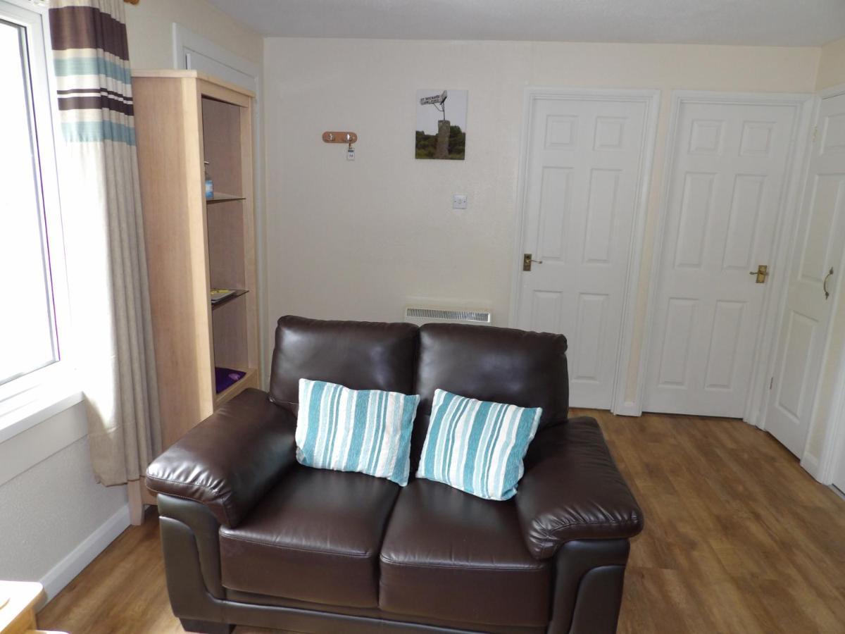 Hengar Select Villa Saint Tudy Екстериор снимка